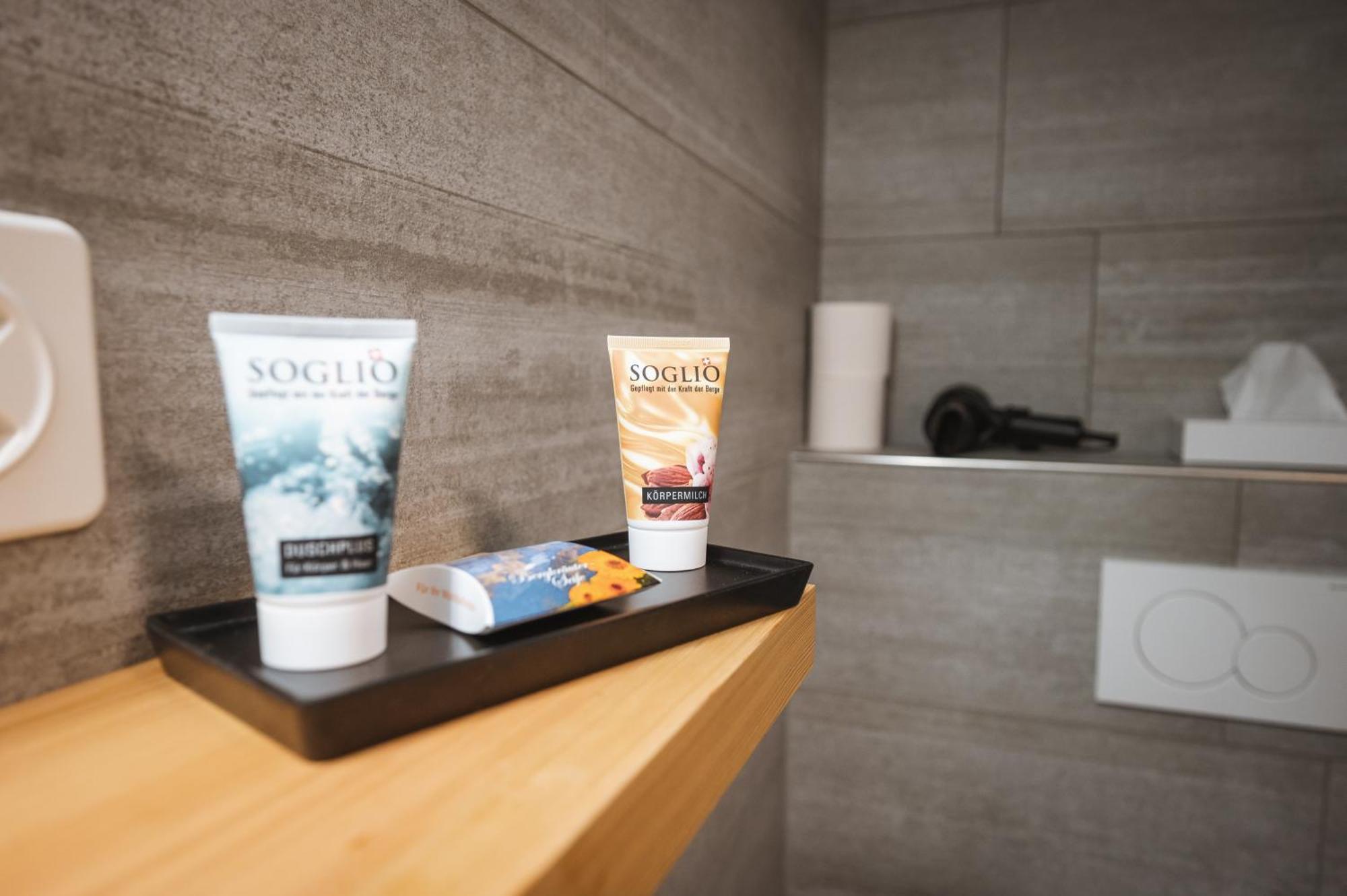 Hotel Stuea Granda Soglio Ngoại thất bức ảnh